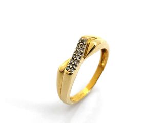 anillo oro 18k con piedra con diamante