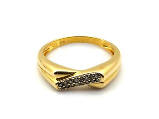 anillo oro 18k con piedra con diamante