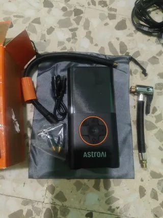 Inflador Eléctrico Portátil AstroAI