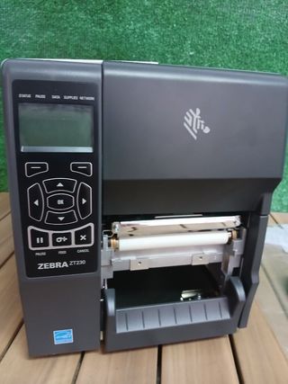 Impresora etiquetas Zebra ZT230 térmica 203dpi