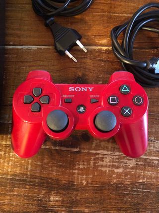 Consola PS3 SLIM 320GB + Mando Rojo