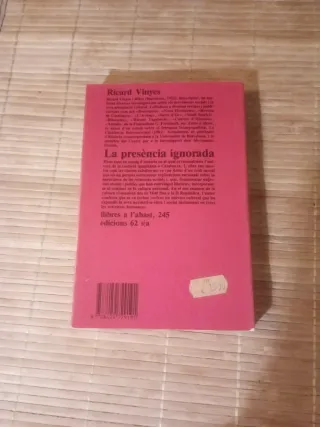 LA PRESÈNCIA IGNORADA LA CULTURA COMUNISTA ......
