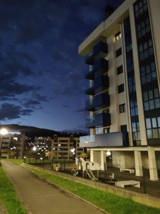 Venta piso lujo Oviedo Calle Julio Álvarez Mendo 9