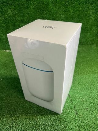 Router Ubiquiti UniFi Dream Machine