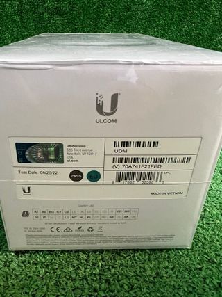 Router Ubiquiti UniFi Dream Machine