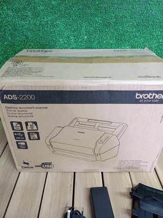 Brother ADS2200 - Escáner documental sobremesa