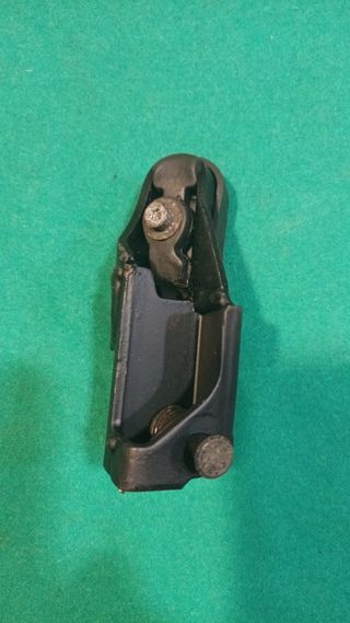 Estribera Izquierda Honda Dominator 3a serie