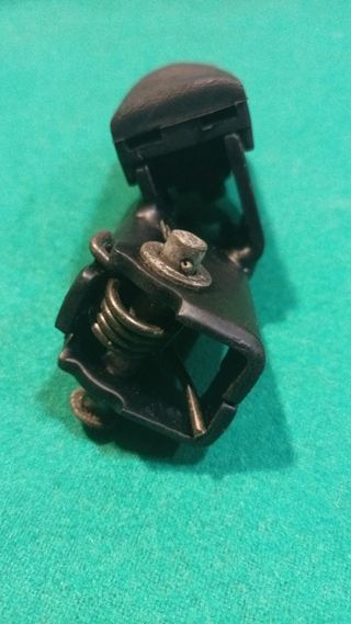 Estribera Izquierda Honda Dominator 3a serie