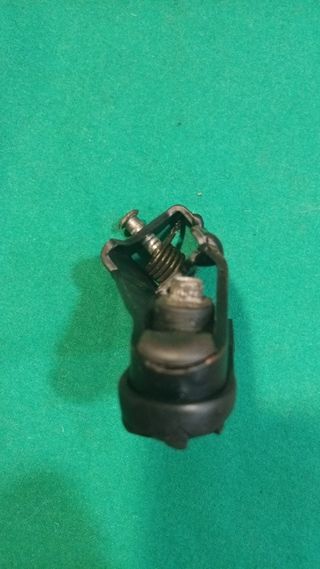 Estribera Izquierda Honda Dominator 3a serie