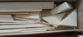 Maqueta de avion MODELHOB