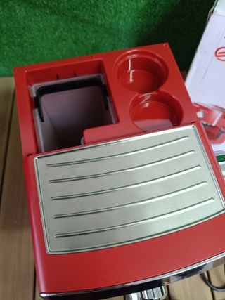 Cafetera express - Saeco HD8323/12 POEMIA FOCUS RED 15 Bares de presión, Bomba de presión de