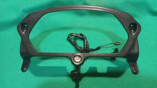 Marco cuadro relojes Honda Dominator con cargador