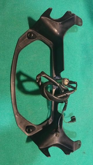 Marco cuadro relojes Honda Dominator con cargador