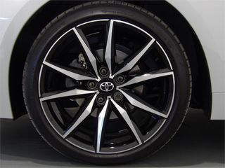 TOYOTA Corolla 140H GR-Sport