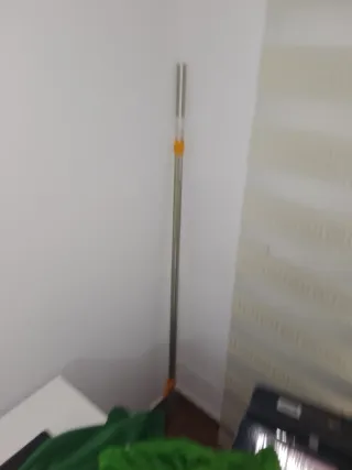 Barra de gimnasio de hierro nueva