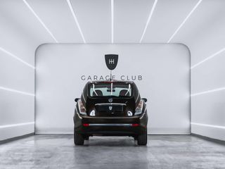 Lancia Ypsilon Ypsilon 1.4 16V Platino - nuev