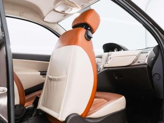 Lancia Ypsilon Ypsilon 1.4 16V Platino - nuev