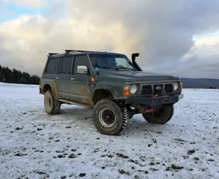 Nissan Patrol GRY60 1995