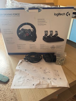 Volante Logitech G29 y Playseat