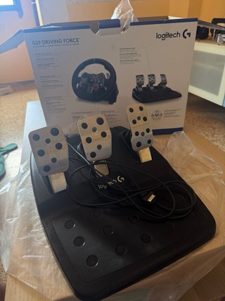 Volante Logitech G29 y Playseat