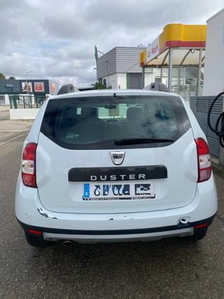 Dacia Duster Laureate 1.5 dCi 110cv (2015)