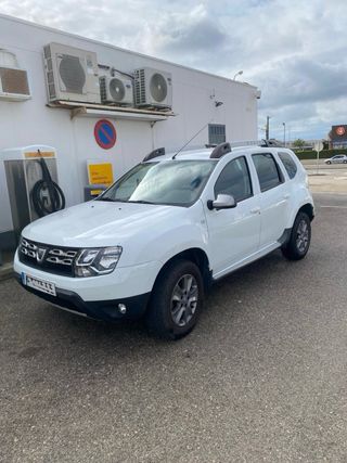 Dacia Duster Laureate 1.5 dCi 110cv (2015)