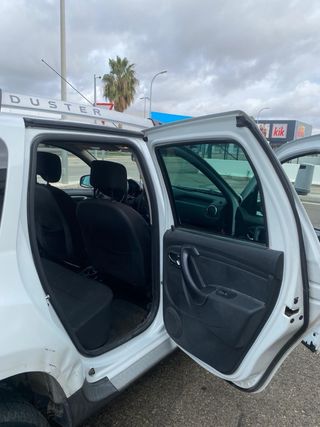 Dacia Duster Laureate 1.5 dCi 110cv (2015)