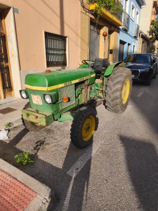 Tractor John Deere 1035F