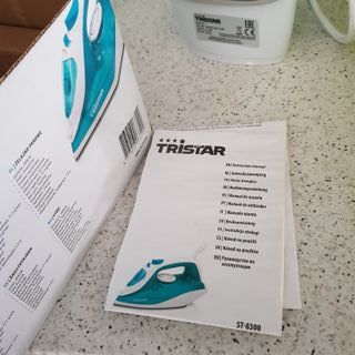 Plancha de Vapor Tristar ST-8300 2000W