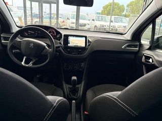 PEUGEOT 208 5p Style S 1.6 BlueHDi 100