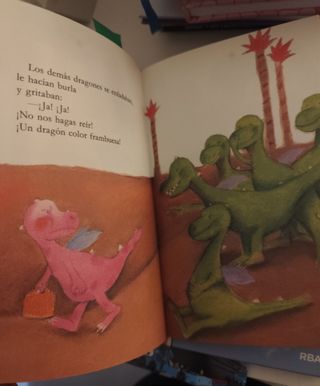 El dragón color frambuesa