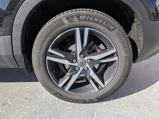 VOLVO XC40 2.0 D3 R-Design Auto