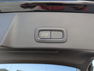 VOLVO XC40 2.0 D3 R-Design Auto