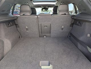 VOLVO XC40 2.0 D3 R-Design Auto