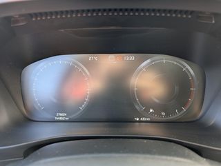 VOLVO XC40 2.0 D3 R-Design Auto