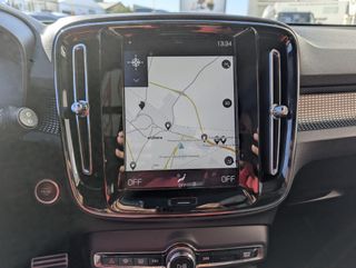 VOLVO XC40 2.0 D3 R-Design Auto