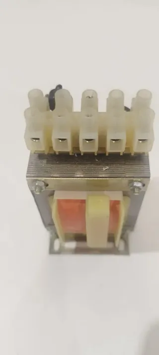 Trasformatore 230-24V 0,83A