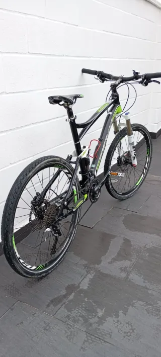 Bicicleta Merida ONE TWENTY doble suspensión