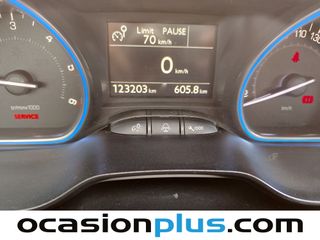 Peugeot 2008 BlueHDi 120 S&S Allure 88 kW (120 CV)