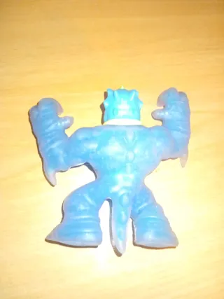 Figura Goo Jit Zu Dinosaurio Azul