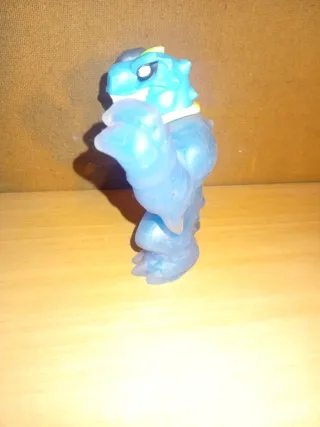 Figura Goo Jit Zu Dinosaurio Azul