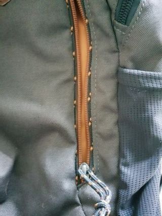 Mochila Quechua Escape 10 Gris/Marrón