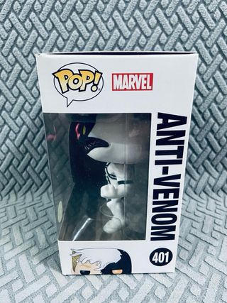 Funko Pop Anti-Venom glows