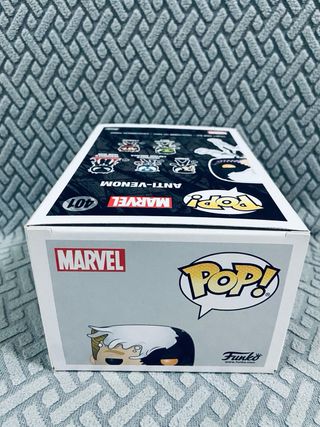 Funko Pop Anti-Venom glows
