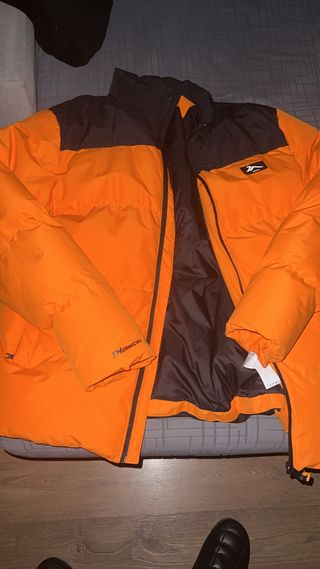 Abrigo Plumas Tenth Naranja y Negro NEGOCIABLE