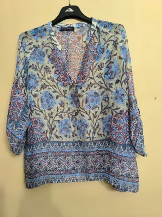 Blusa Violeta by Mango Talla M