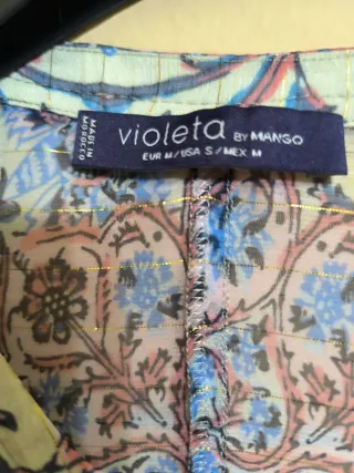 Blusa Violeta by Mango Talla M
