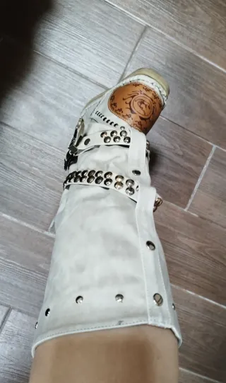 Botas altas Flyfor beige