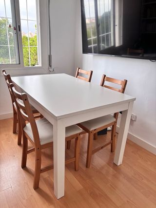 Mesa extensible IKEA Laneberg blanca