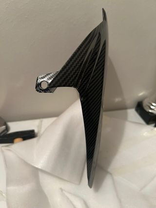 Guardabarros Suzuki GSXR efecto carbono